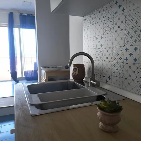 Semesterbostad Casa La Terrazza - House On The Sea